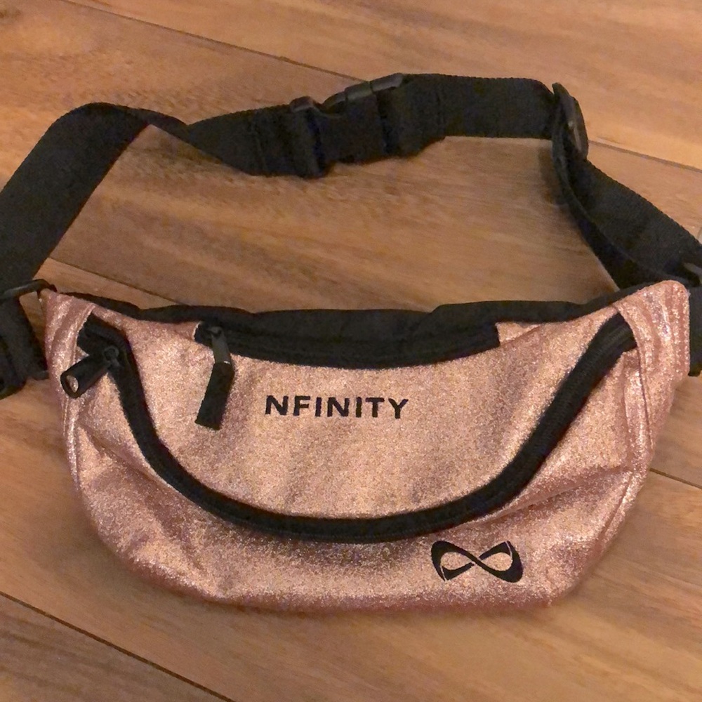 nfinity fanny pack